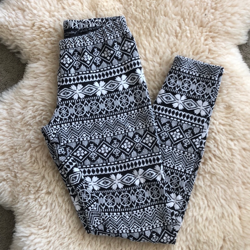 See You Monday leggings